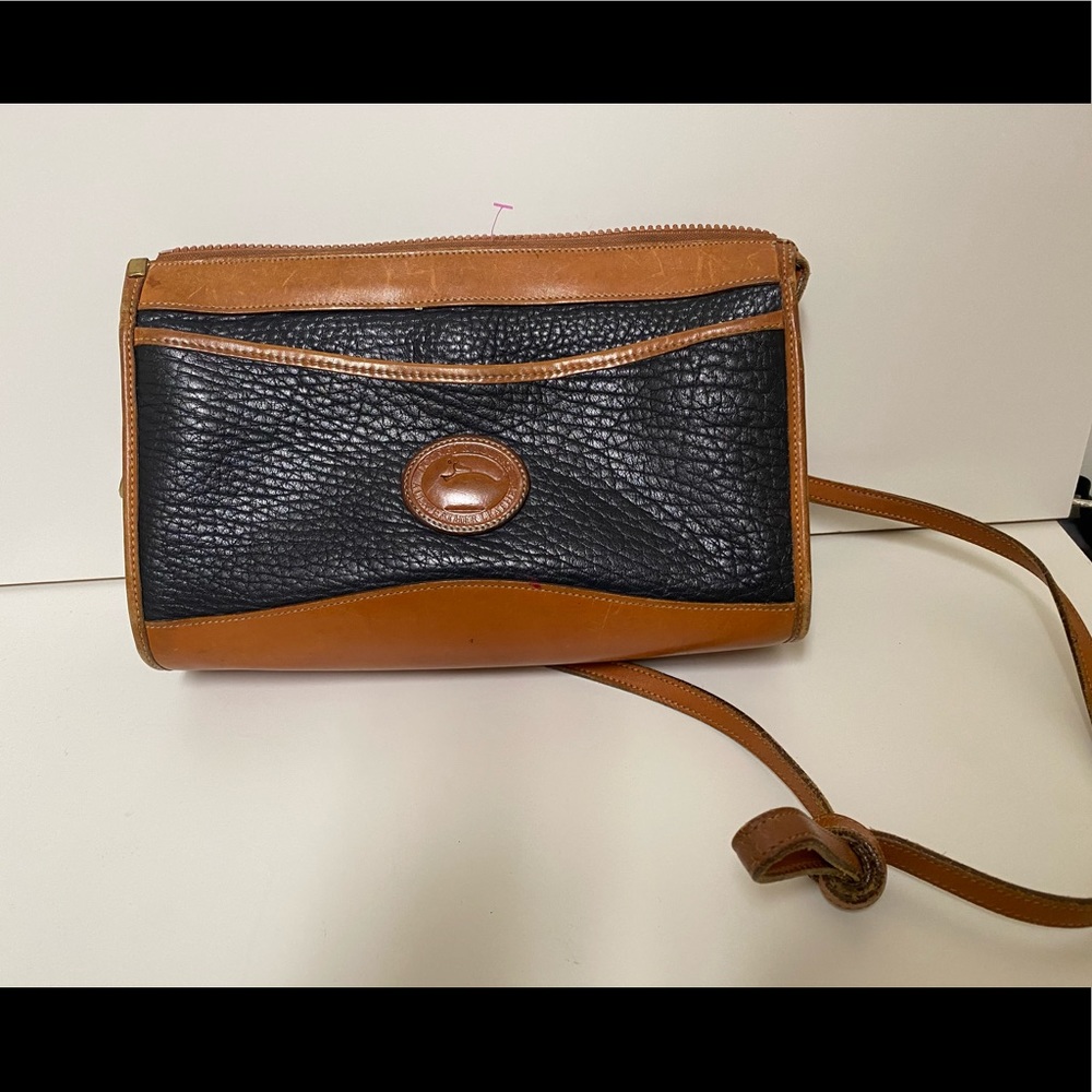 Authentic Dooney & Bourke Vintage Leather  Bag